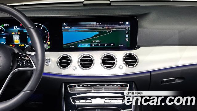 Mercedes-Benz E-Class (W213) E250 Avantgarde 2021 — фото 15