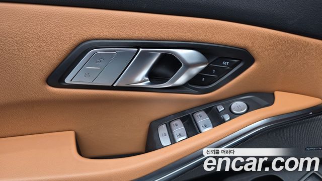 BMW 3 Series (G20) 320i M Sport 2024 — фото 23