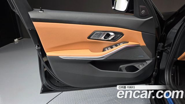 BMW 3 Series (G20) 320i M Sport 2024 — фото 30
