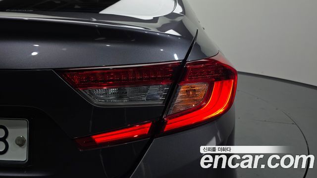Honda Accord (X) 1.5 Turbo 2019 — фото 23
