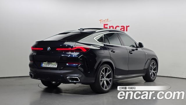 BMW X6 (G06) xDrive40i M Sport 2022 — фото 2