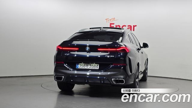 BMW X6 (G06) xDrive40i M Sport 2022 — фото 4