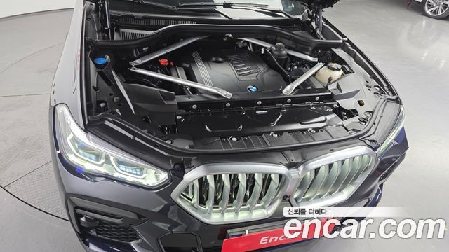 BMW X6 (G06) xDrive40i M Sport 2022 — фото 6