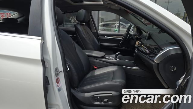 BMW X6 (F16) xDrive 30d 2018 — фото 11