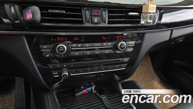 BMW X6 (F16) xDrive 30d 2018 — фото 17