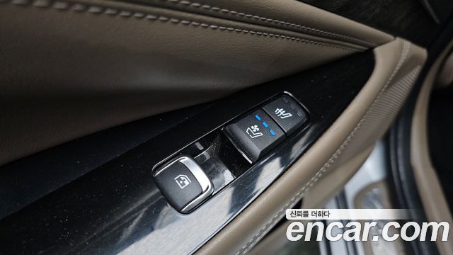 Kia K8 2.5 Gasoline 2WD Noblesse 2022 — фото 32