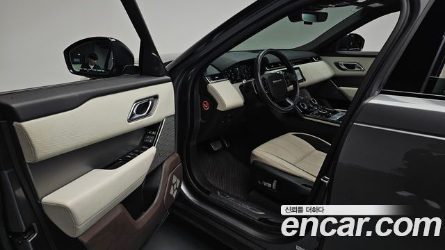 Land Rover Range Rover Velar 3.0 P380 R-Dynamic SE 2018 — фото 10