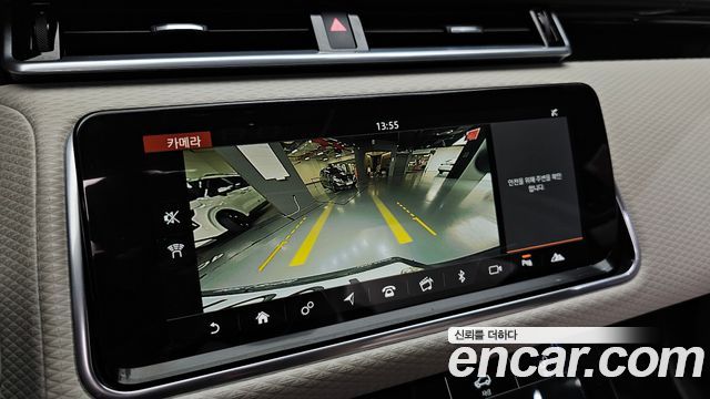 Land Rover Range Rover Velar 3.0 P380 R-Dynamic SE 2018 — фото 15