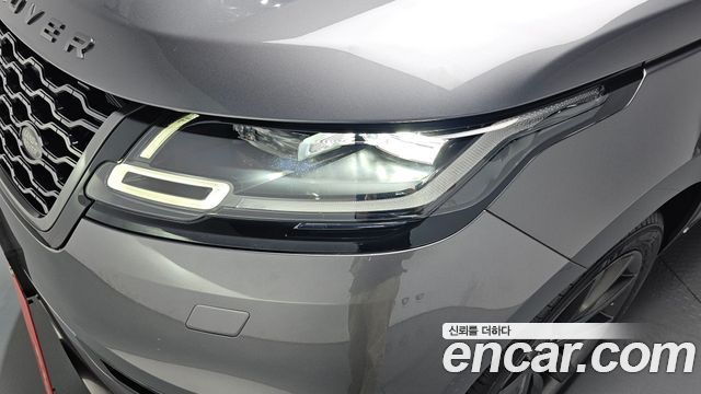Land Rover Range Rover Velar 3.0 P380 R-Dynamic SE 2018 — фото 22