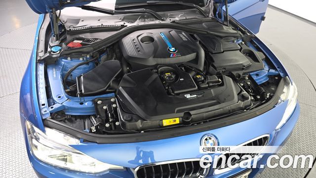 BMW 3 Series (F30) 330e iPerformance M Sport 2017 — фото 6