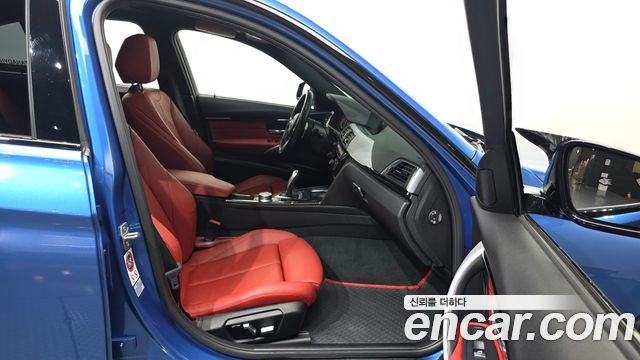 BMW 3 Series (F30) 330e iPerformance M Sport 2017 — фото 11