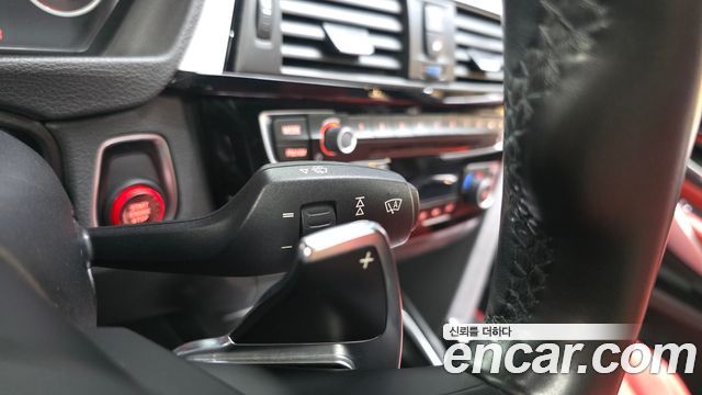 BMW 3 Series (F30) 330e iPerformance M Sport 2017 — фото 28