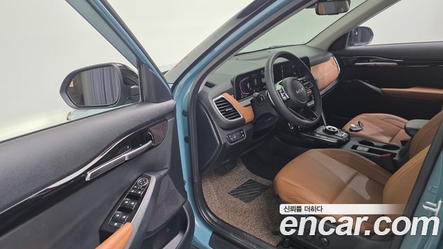 Kia Seltos Gasoline 1.6 Turbo 4WD Signature 2024 — фото 11