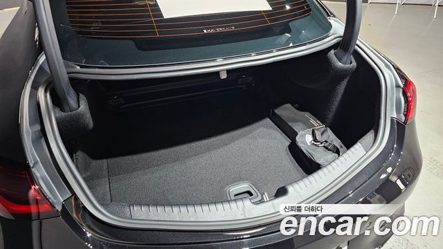 Mercedes-Benz CLE-Class (C236) CLE200 Coupe 2025 — фото 31