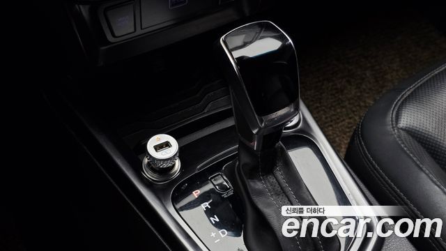 KG Mobility (SsangYong) Tivoli Air 1.5 A3 2WD 2021 — фото 9