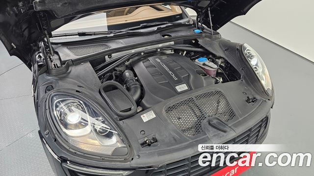 Porsche Macan 3.0 S Diesel 95B 2017 — фото 6