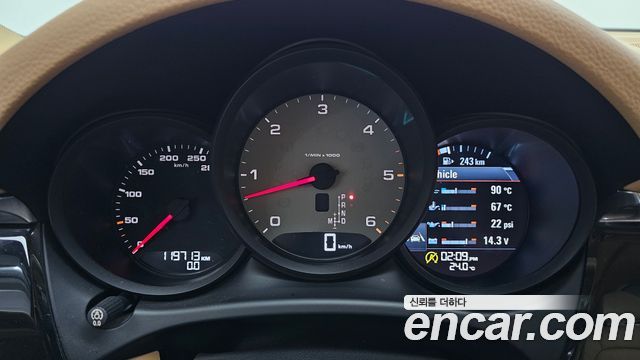 Porsche Macan 3.0 S Diesel 95B 2017 — фото 8