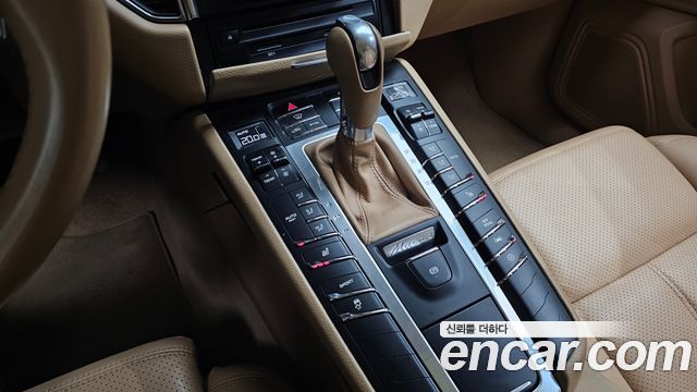 Porsche Macan 3.0 S Diesel 95B 2017 — фото 9