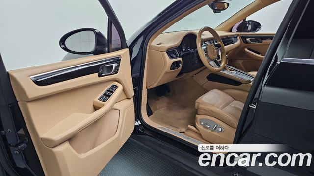 Porsche Macan 3.0 S Diesel 95B 2017 — фото 10