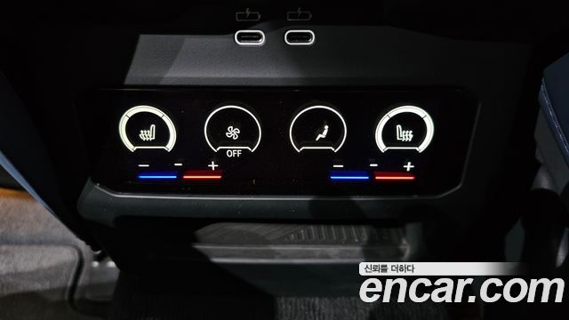 BMW 5 Series (G60) 530i xDrive M Sport 2025 — фото 33