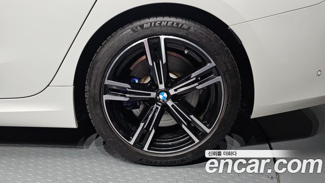 BMW 3 Series (G20) 320i M Sport 2025 — фото 21