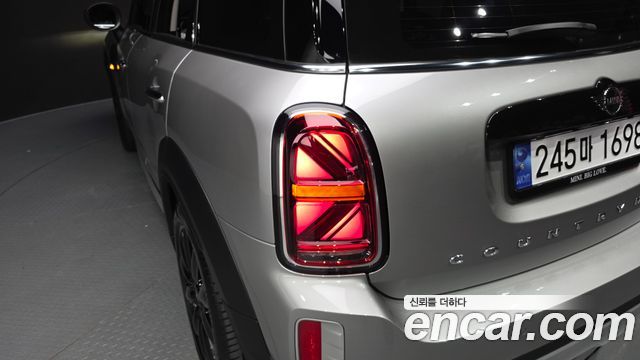 MINI Cooper Countryman Classic 2nd 2024 — фото 23
