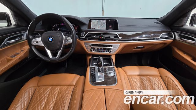 BMW 7 Series (G11) 730Ld xDrive Design Pure Excellence 2022 — фото 7