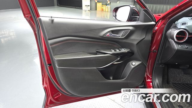 Chevrolet Trax Crossover 1.2 RS 2024 — фото 24