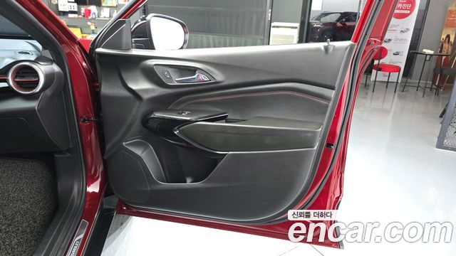 Chevrolet Trax Crossover 1.2 RS 2024 — фото 25