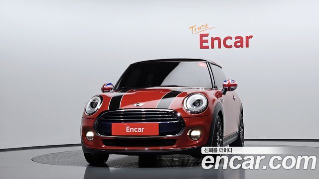 MINI Cooper Standard Third Generation 2017 — фото 3