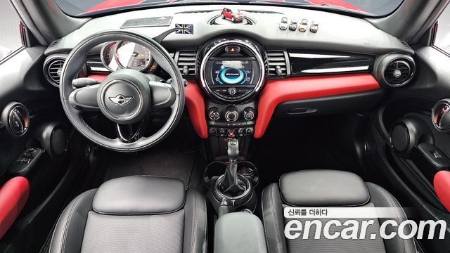 MINI Cooper Standard Third Generation 2017 — фото 7