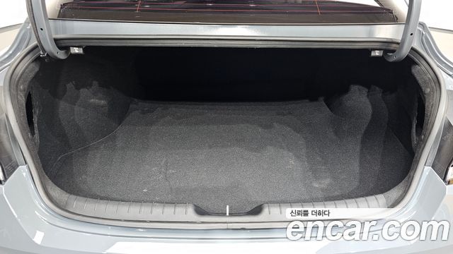 Hyundai Avante (CN7) 1.6 Inspiration 2023 — фото 16