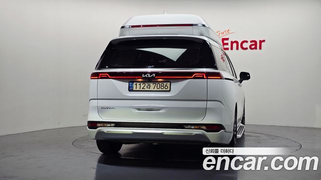 Kia Carnival (IV) Gasoline 9-Seater Hi-Limousine Signature 2023 — фото 4