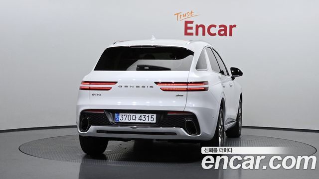 Genesis GV70 2.5T Gasoline AWD 2024 — фото 4