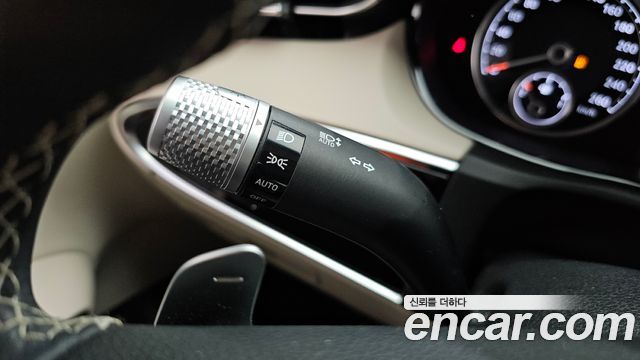 Genesis GV70 2.5T Gasoline AWD 2024 — фото 20