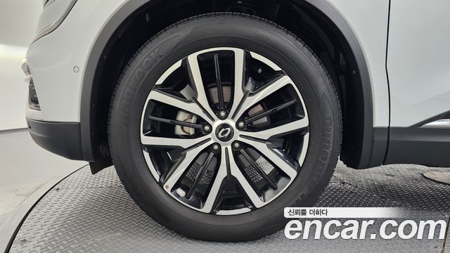 Renault Korea QM6 2.0 LPe RE Signature 2WD 2020 — фото 5