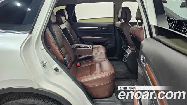 Renault Korea QM6 2.0 LPe RE Signature 2WD 2020 — фото 15
