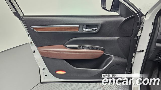 Renault Korea QM6 2.0 LPe RE Signature 2WD 2020 — фото 30