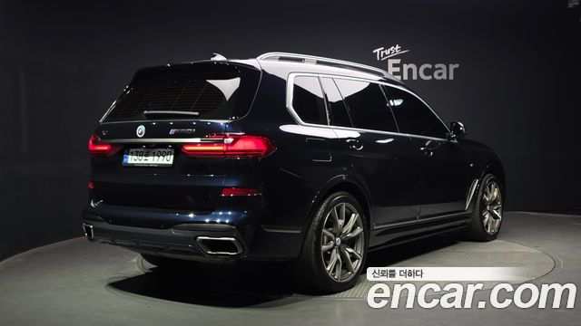 BMW X7 (G07) M50i 6STR 2022 — фото 2