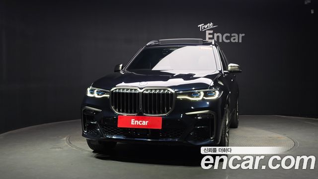 BMW X7 (G07) M50i 6STR 2022 — фото 3