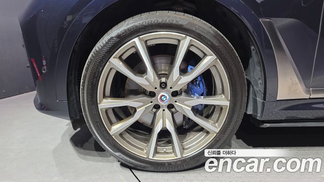 BMW X7 (G07) M50i 6STR 2022 — фото 5