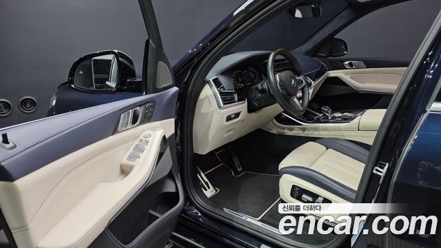 BMW X7 (G07) M50i 6STR 2022 — фото 10