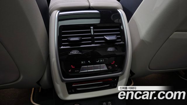 BMW X7 (G07) M50i 6STR 2022 — фото 32