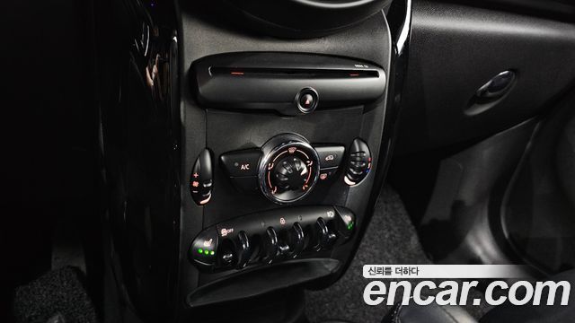 MINI Cooper D Countryman ALL4 Prologue Edition 1st 2016 — фото 17