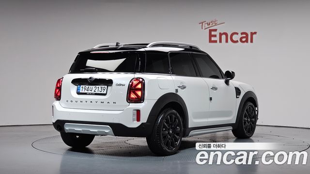 MINI Cooper Countryman Classic 2nd 2024 — фото 2
