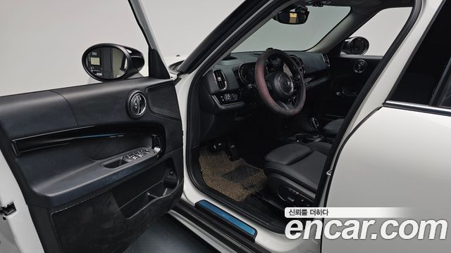 MINI Cooper Countryman Classic 2nd 2024 — фото 10