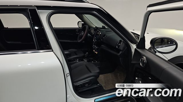 MINI Cooper Countryman Classic 2nd 2024 — фото 26