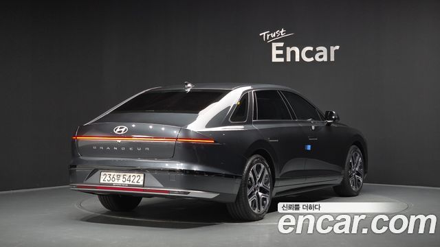 Hyundai Grandeur (GN7) 2,5 Gasoline 2WD Exclusive 2023 — фото 2