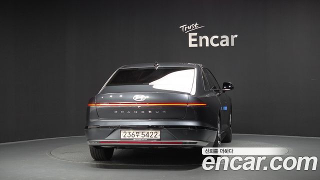 Hyundai Grandeur (GN7) 2,5 Gasoline 2WD Exclusive 2023 — фото 4