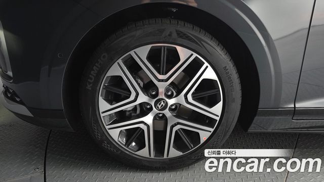 Hyundai Grandeur (GN7) 2,5 Gasoline 2WD Exclusive 2023 — фото 5